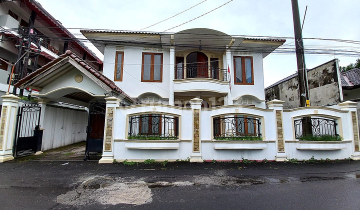Rumah Mewah di Sinduadi Mlati Sleman