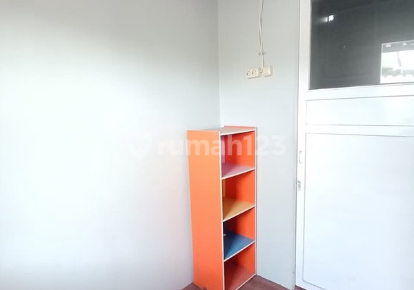 Strategis & Nyaman, Rumah Tinggal + Kantor 2 Lantai Siap Huni & Semi Furnished, Sinduharjo, Ngaglik, Sleman 2