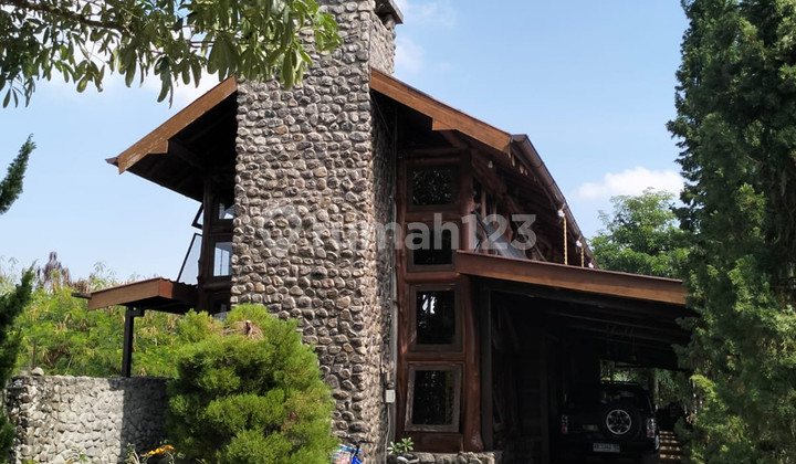 Dijual/Disewakan Rumah Usaha Dekat Bakmi Pele, Jl.godean Km.8, Sleman