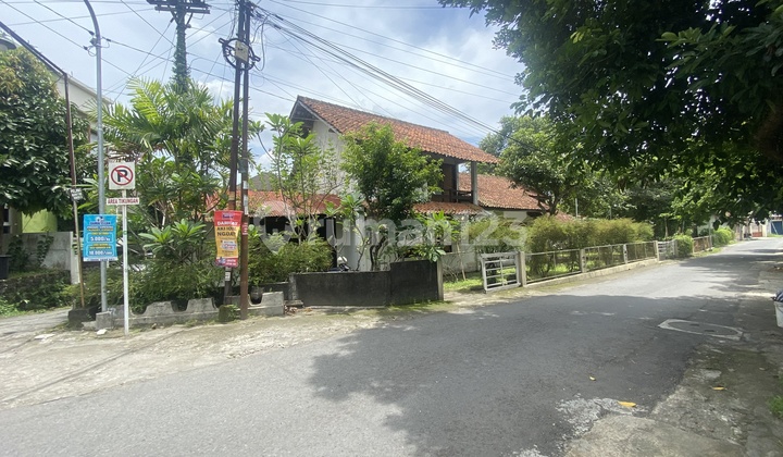 Rumah 1 Lantai di Dekat Jalan Damai 2
