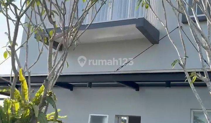 Rumah Mewah Besar dan Luas di Joyoagung Malang 1