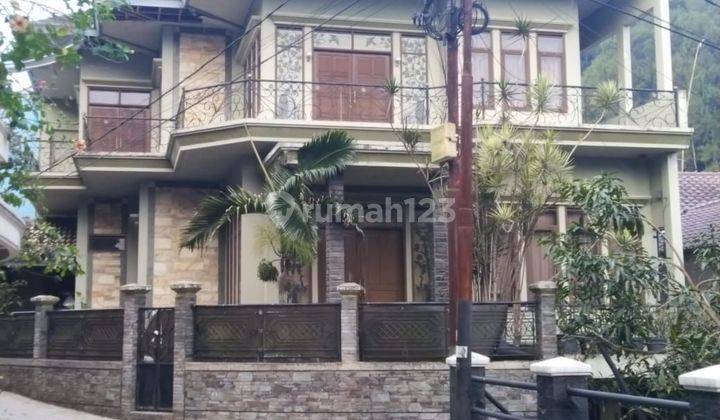 FR-013 DI JUAL RUMAH CANTIK DAGO GIRI BANDUNG BARAT 1