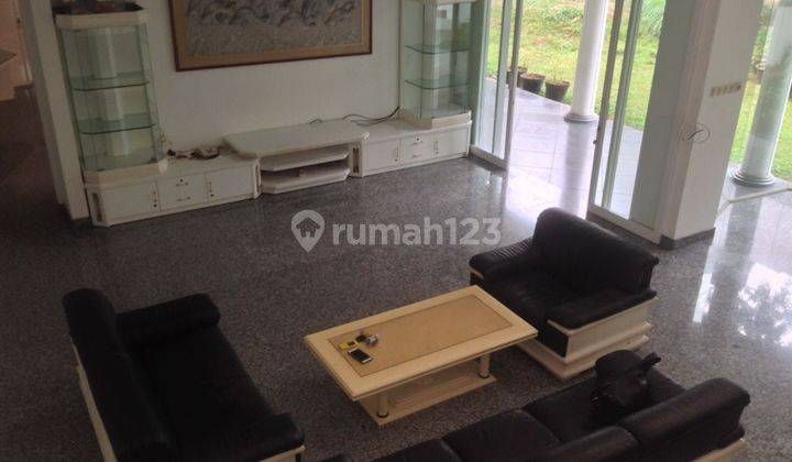 TR-005 DISEWAKAN RUMAH FULL FURNISHED SETRASARI BANDUNG 1