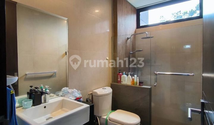 Sl-010 Di Jual Rumah Bagus Di Mainroad Cihampelas Kota Bandung 2