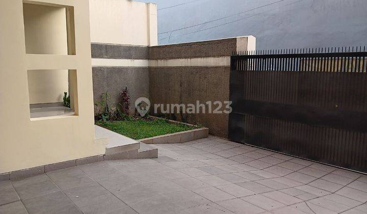 Sl- Dijual Rumah Tinggal Minimalis Di Komplek Dadali Bandung 2
