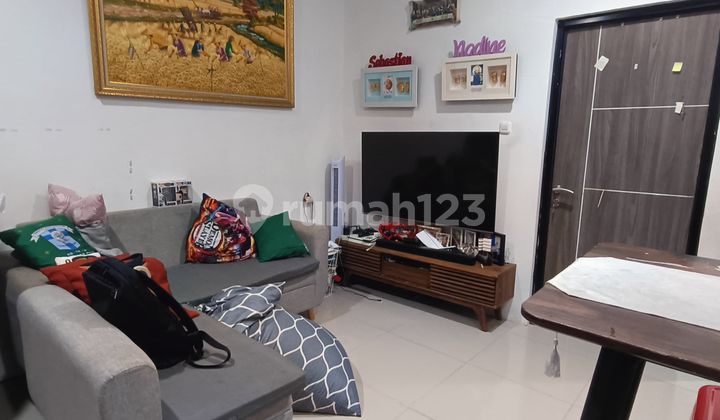 Green Grass Ciater Minimalist House, 5 Minutes to BSD Toll Gate Green Grass Ciater Minimalist House, 5 Minutes to BSD Toll Gate