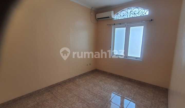 2-Story House In Monaco Cluster, Gading Serpong