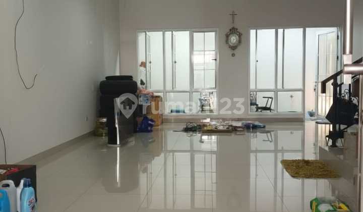 2-Story House in Menaggio Village, Gading Serpong 2