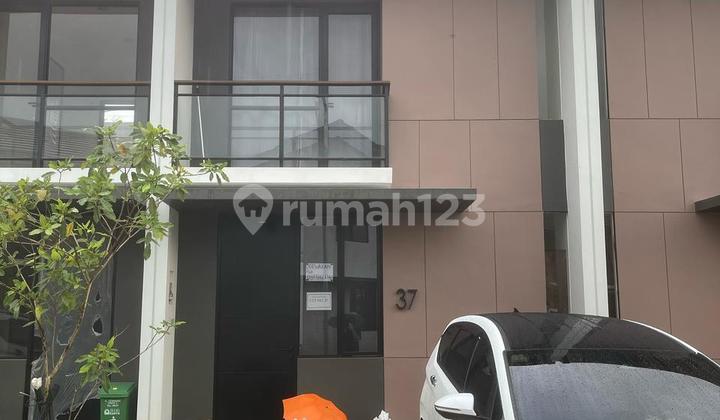Hunian Baru Park Ssrpong Cluster Cendana Crest, Siap Huni 1