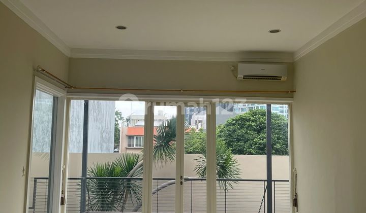 2-Story Fully Furnished House in Alam Sutera 2