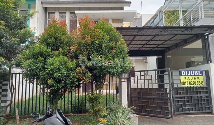 Dijual Rumah Bulevard Siap Huni Depan Swimming pool  1