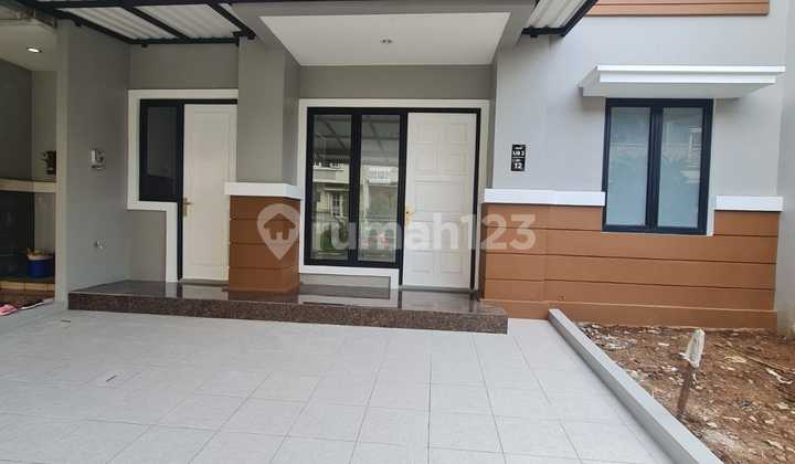 Dijual Rumah Siap Huni Posisi Strategis Tinggal Masuk 