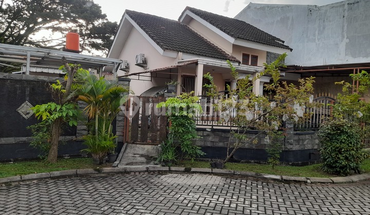 Jual Rumah Furnished, SHM Bonus Kebun