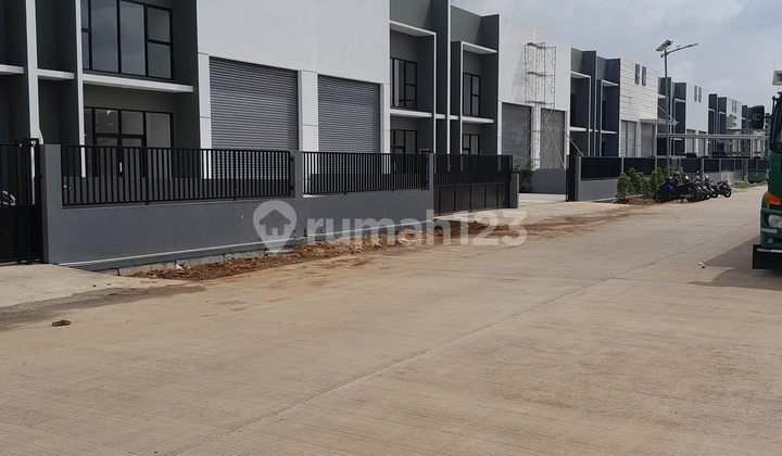 Cheap Warehouse BSD.blessindo Near Highway Access Cheap Warehouse BSD.blessindo Near Highway Access