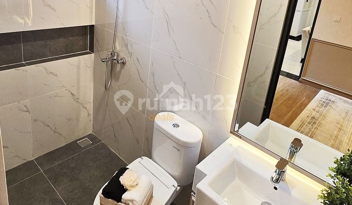 Beauty Beyond The Heights - French Classic Contemporary Living 2