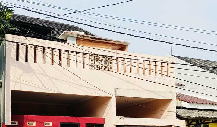 Dijual Cepat Rumah 2 Lantai Siap Huni Jalan Utama Muat Empat Mobil 2