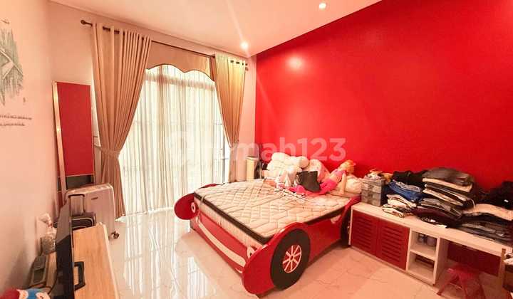 Luxury House Strategic Location Fully Furnished Facing Green Area 2