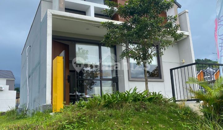 Modern Mountain View Home with Smart Home System @ Spring Garden 2