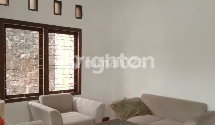 RUMAH 1 LANTAI KEBON JERUK JAKBAR AMAN NYAMAN LOKASI PRIMA DAN STRATEGIS RUMAH 1 LANTAI KEBON JERUK JAKBAR AMAN NYAMAN LOKASI PRIMA DAN STRATEGIS