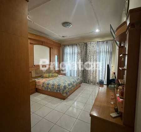 Rumah Siap Huni 3lantai- Jelambar- Jakarta Barat