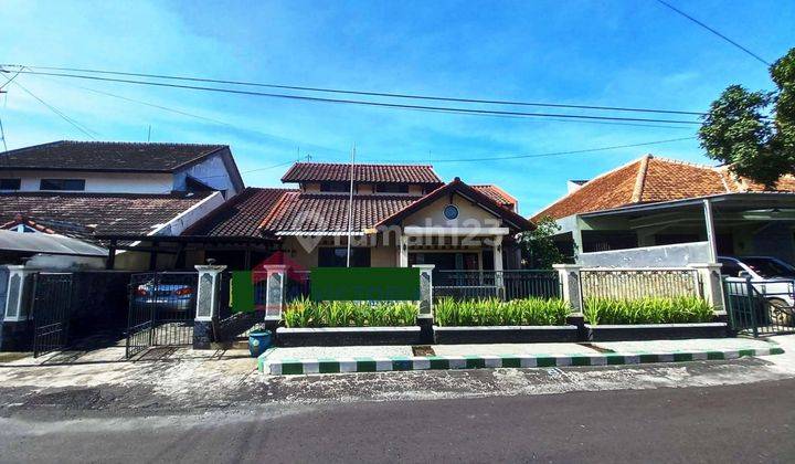 Rumah Bagus Dekat Pusat Kuliner Dan Kampus di Lowokwaru, Malang 1