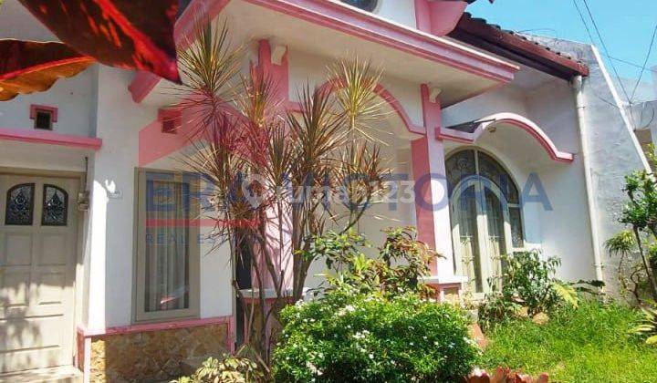 Rumah Bagus Furnished Dekat Kampus Dan Kota di Lowokwaru, Malang 1