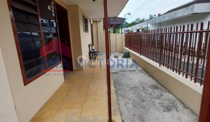 Dijual Rumah Kuno Classic Lokasi Strategis Cocok Untuk Cafe, Kontrakan, Posisi Hook 2