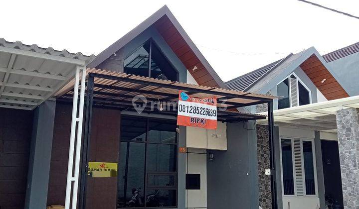 Dijual Rumah Modern Minimalis di Cihanjuang, Bandung Barat 1