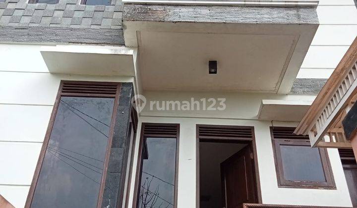 Dijual Rumah Komp Taman Cihanjuang 2 Lantai Lok Strategis  2