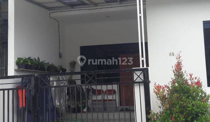 Dijual Rumah Komp Taman Cihanjuang Ada Taman Depan, SHM 2