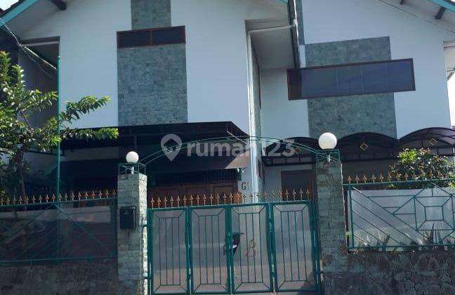 Dijual Rumah Mewah di Bumi Sariwangi Lingkungan Aman Dan Nyaman 1