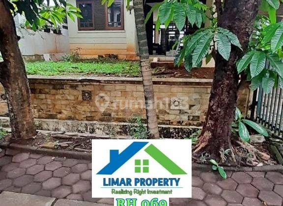 Rumah Nyaman Terawat Dijual di Lokasi Cozy Raffles Hills Cibubur 1