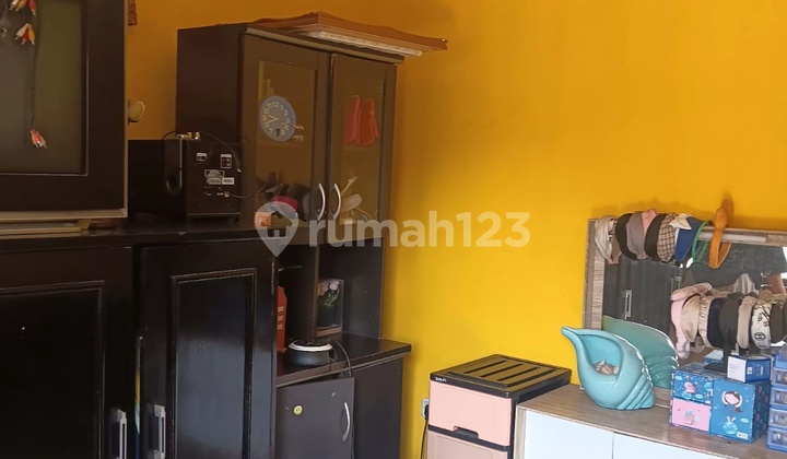Kontrakan 10 Pintu Luas dan Strategis Harga Bagus di Gn. Putri