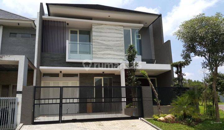 Rumah Minimalis Siap Huni di East Emerald Mansion, Surabaya 1