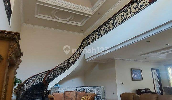 Dijual Rumah Terawat di Dharmahusada Permai, Surabaya 1