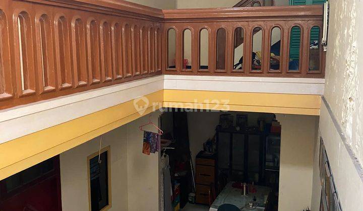 Rumah Bagus Bisa Untuk Komersial di Raya Sukomanunggal, Surabaya 2