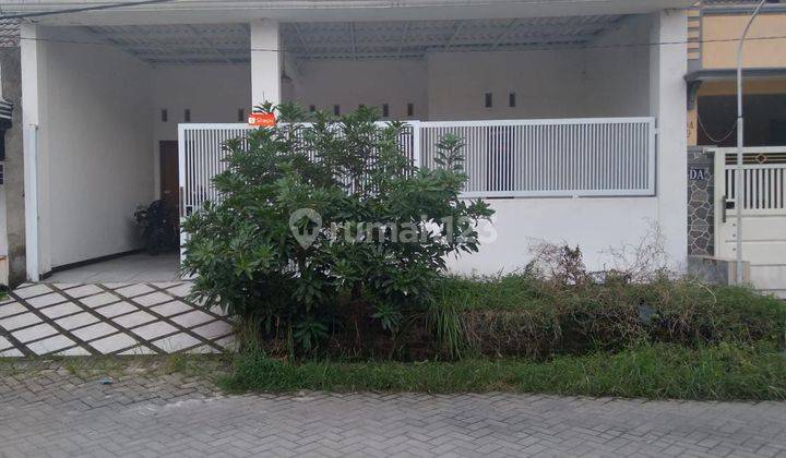 Rumah Siap Huni di Perumahan Griya Taman Asri, Sidoarjo 1