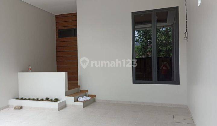 Rumah 2 lantai 2