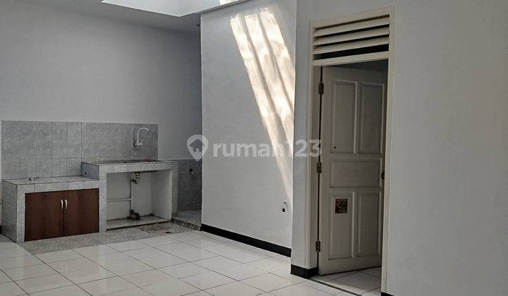 Disewa Rumah Di Bojong Indah Terenovasi, Siap Huni 2