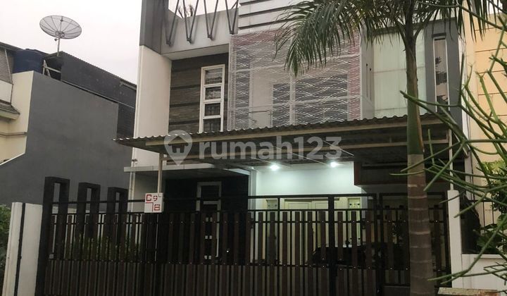 Dijual Rumah Mewah di Puri Media Siap Huni