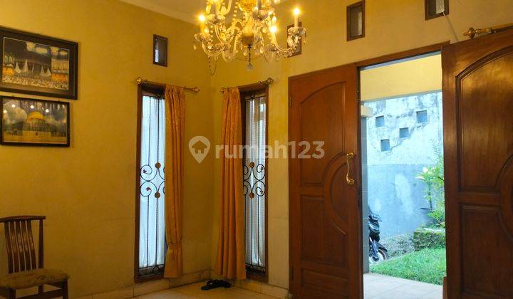 Dijual Rumah Bagus Minimalis Bonus Tanah Cipedes, Sarijadi 1