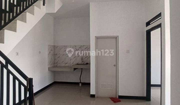 Dijual Rumah 2 Lantai Baru di Cimahi Utara 1