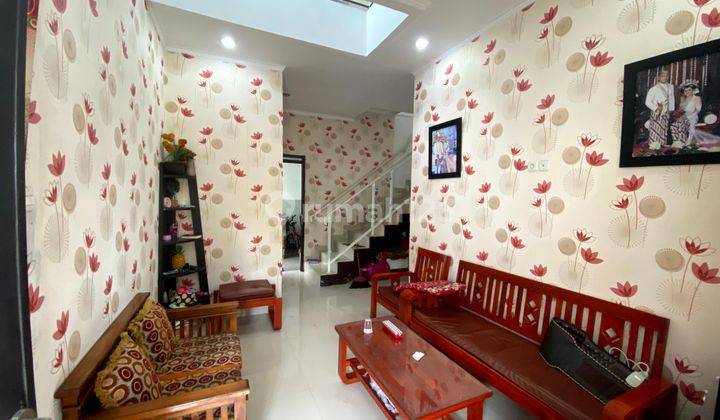 Dijual Rumah Bagus Semi Furnished di Komplek Kamarung, Cimahi 1