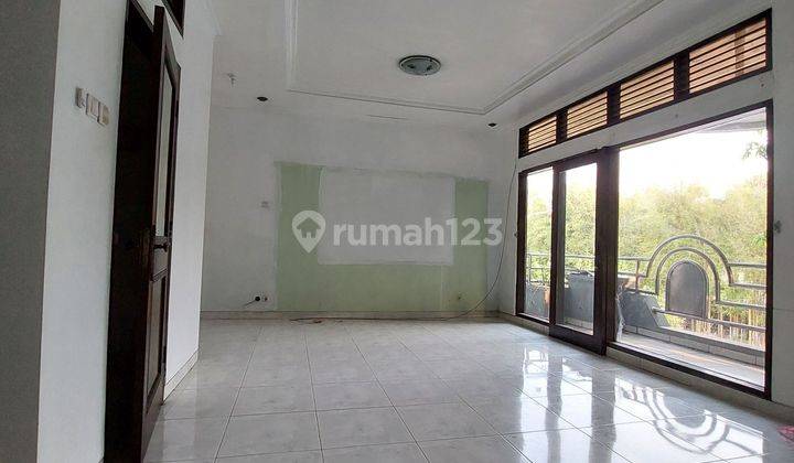 Disewakan rumah siap huni di Villa Gading Indah, Kelapa Gading 1