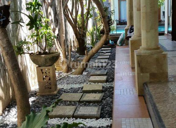 Minimlist House For Rent At Renon Area 2