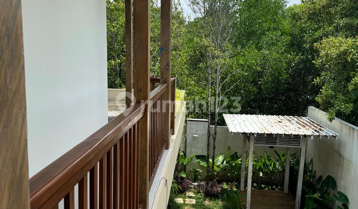 Luxury Villa Near the Beach in Jimbaran Luxury Villa Near the Beach in Jimbaran