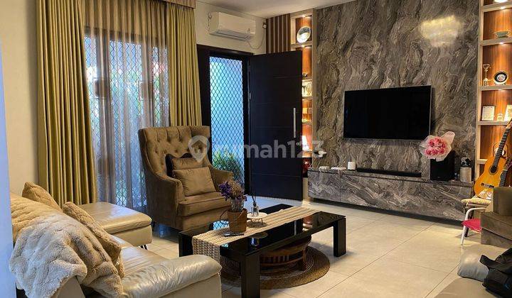 Rumah mewah Fully Furnished Siap Huni di Cimanggis  1