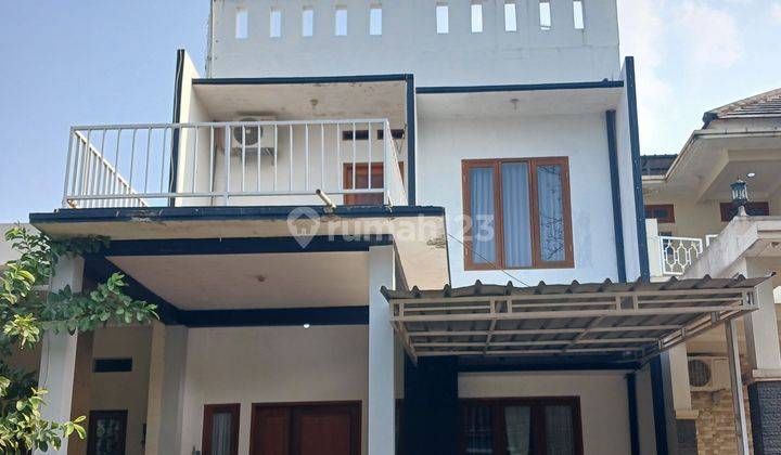 Rumah 2 lantai dengan rooftop di Cibubur furnished 1