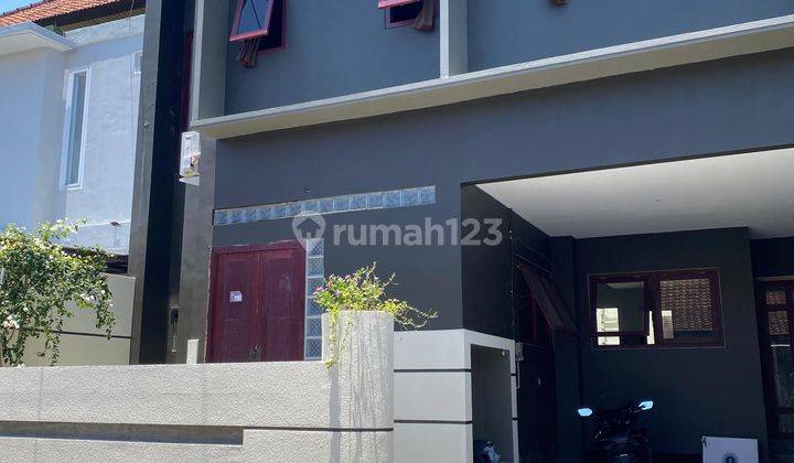 Dijual Rumah Lokasi Premium 3 Menit Dari Lapangan Renon 1