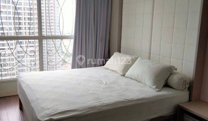 Apartemen Central Park/ 2 Kamar Tidur/ Bagus/ Furnished  1